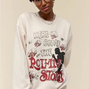 DAYDREAMER | Rolling Stones Here Comes The Stones BF Crew - Dirty White NWOT